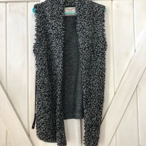 Abercrombie &Fitch stylish vest